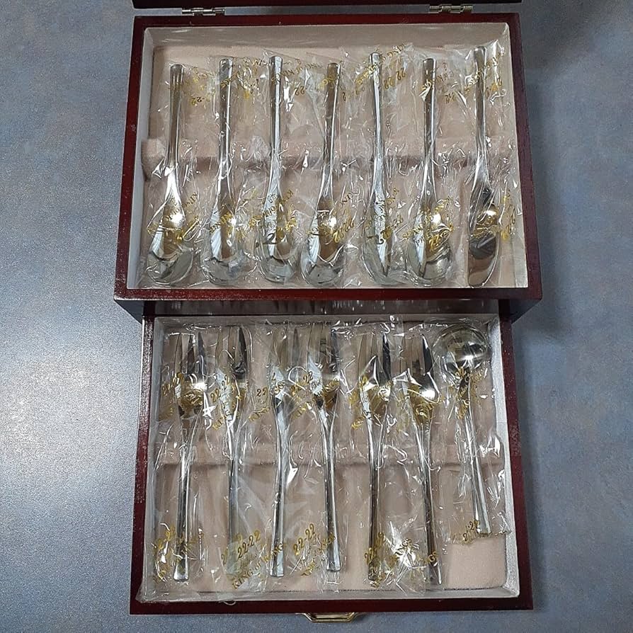 Amazon | / KING of KINGS 22-22ステンレス カトラリー 14本セット