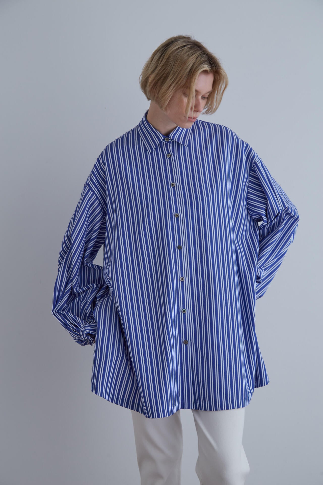 バックスリットブロードシャツ | LE PHIL（ル フィル） ｜【公式】通販