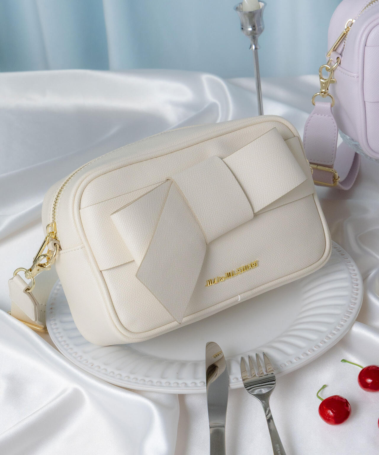 リボンシリーズ＞スクエアポシェット | JILL by JILL STUART（ジル