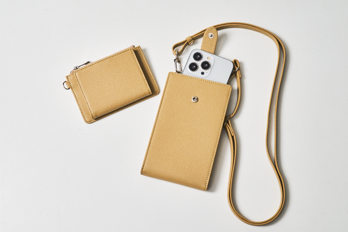 ハンズフリーで旅も便利】ラルコバレーノほか 財布機能付き「優秀