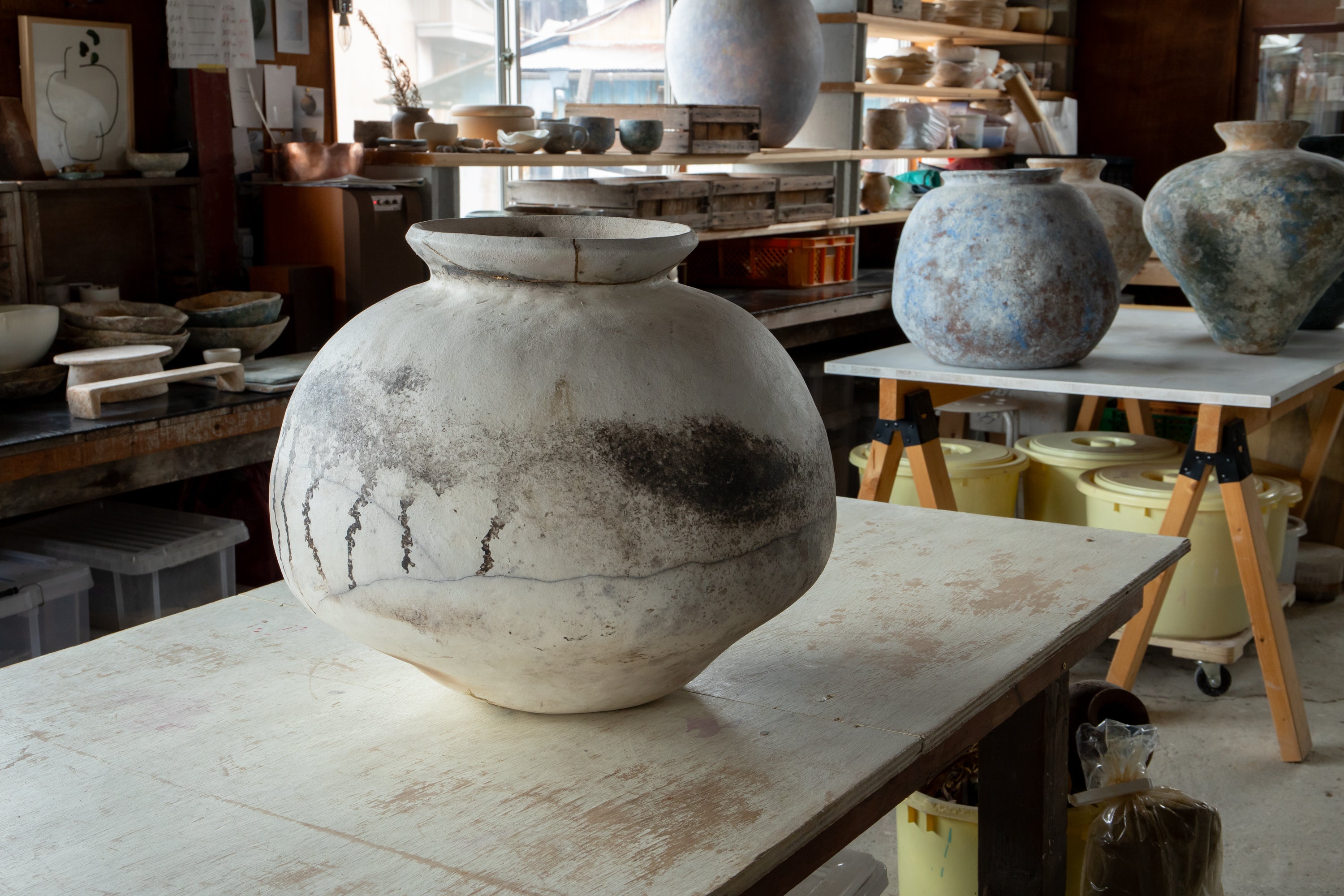 故金あかり Akari Karugane】大壺 – moor gallery