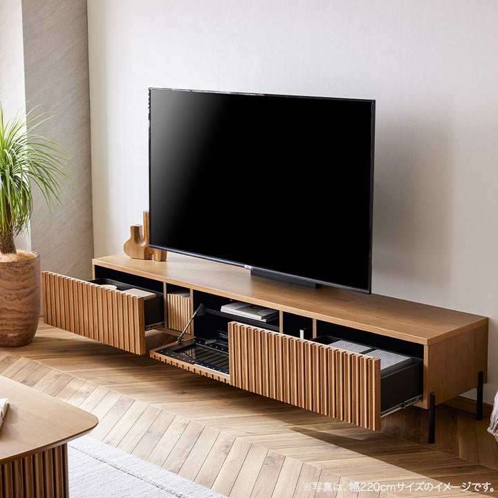 luke2-lb-03_720x.jpg?v=1743488057