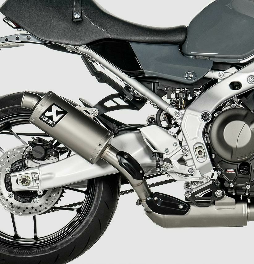 AKRAPOVIC フルシステムマフラー レーシングライン チタン YAMAHA