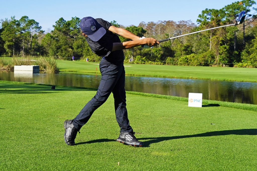 帰ってきたタイガー・ウッズの最新スウィング連続写真!「クラブに仕事