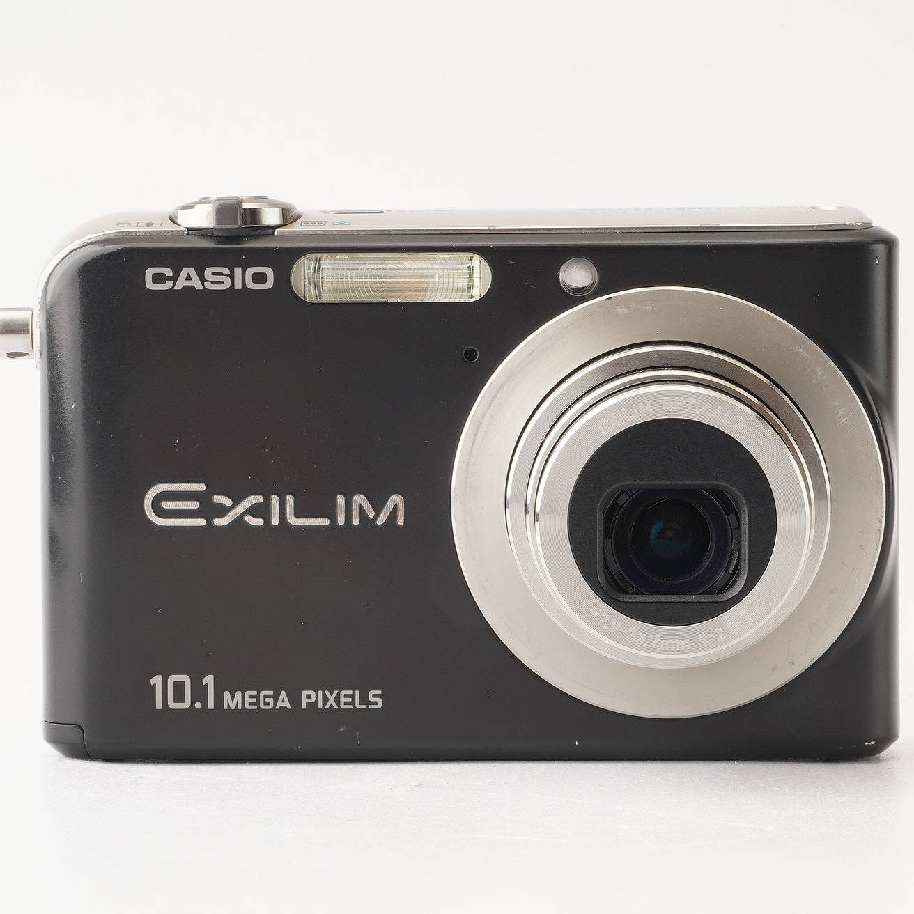 Casio EXILIM EX-Z1000 / OPTICAL 3X 7.9-23.7mm f/2.8-5.4 – Natural