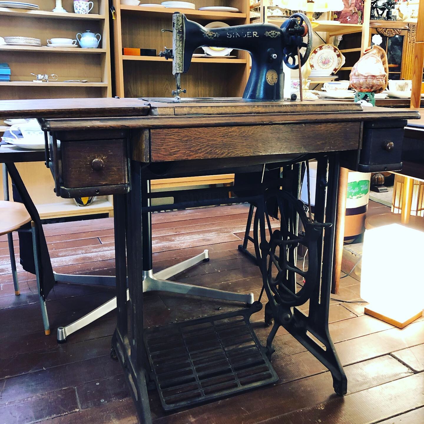 総合リサイクルショップ RecycleGallery NEWS / singer vintage 足踏み