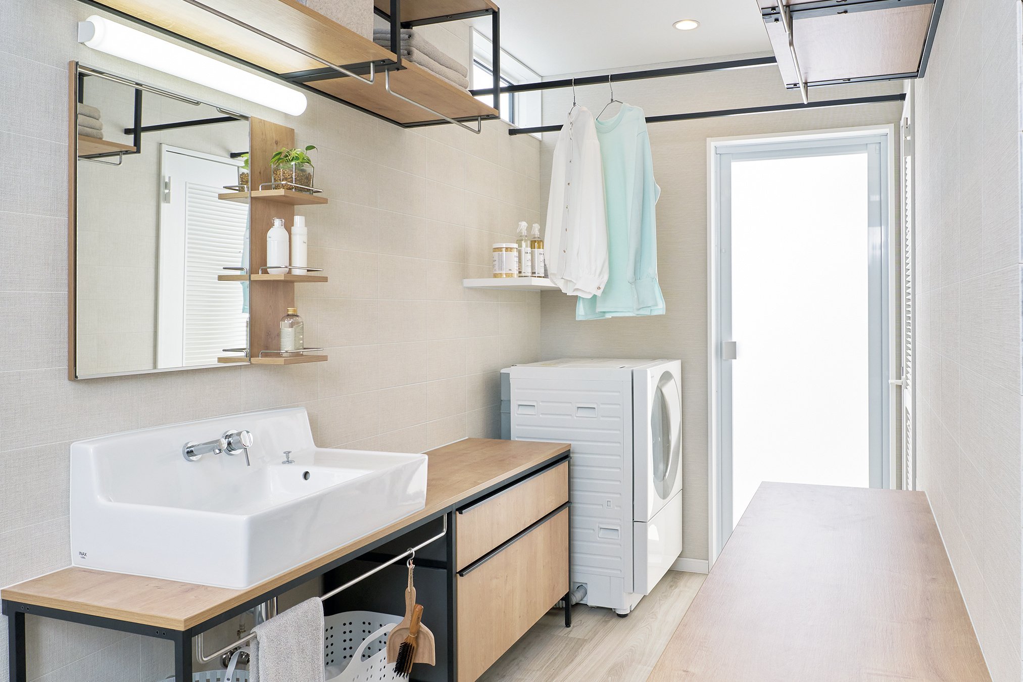 洗面空間の当たり前を変えていく」2025年春の洗面新製品を発売