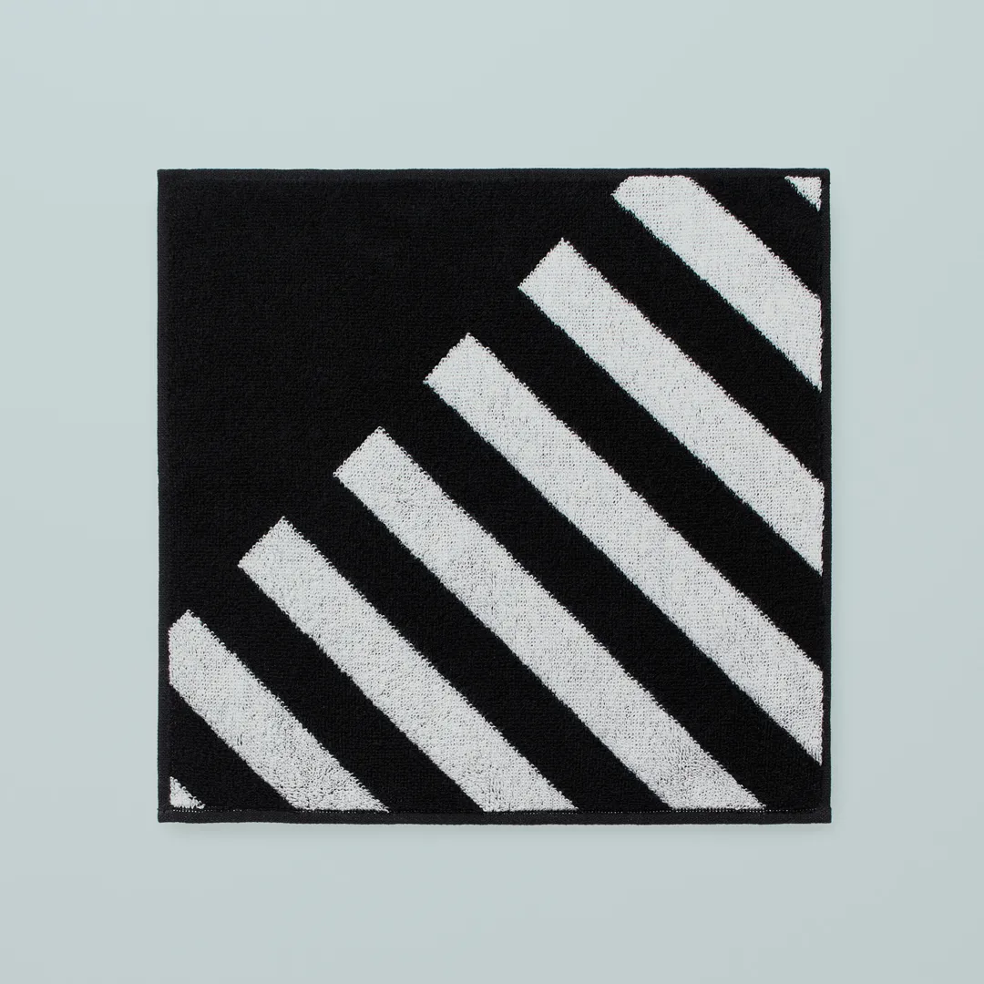 BE:FIRST×ファミマコラボのソックス＆ハンカチ、9月29日よりオンライン