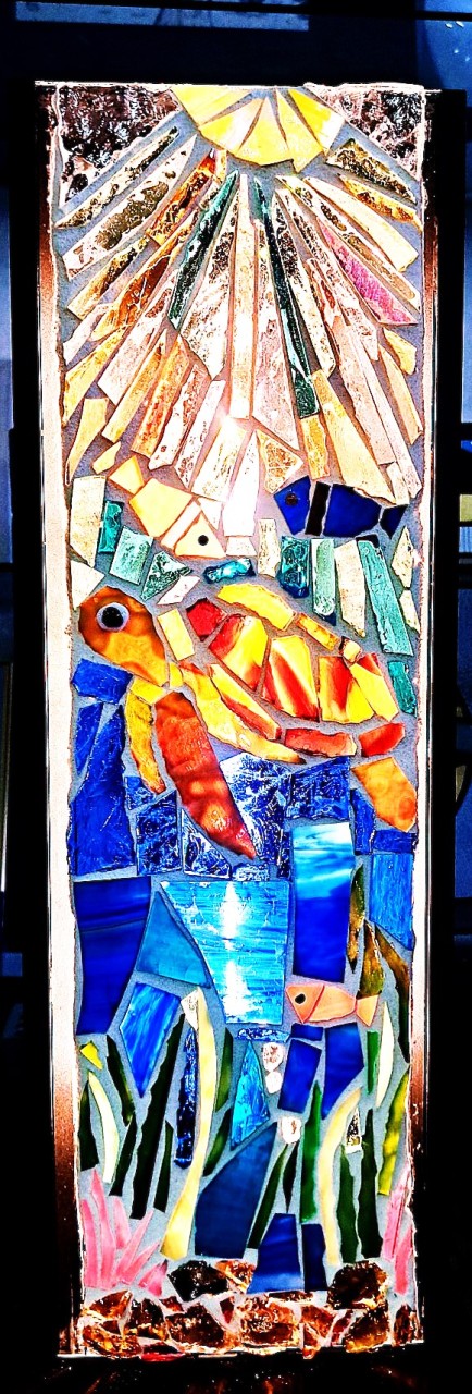 ステンドガラスで作るモザイクアートランプ一般公開特別講座