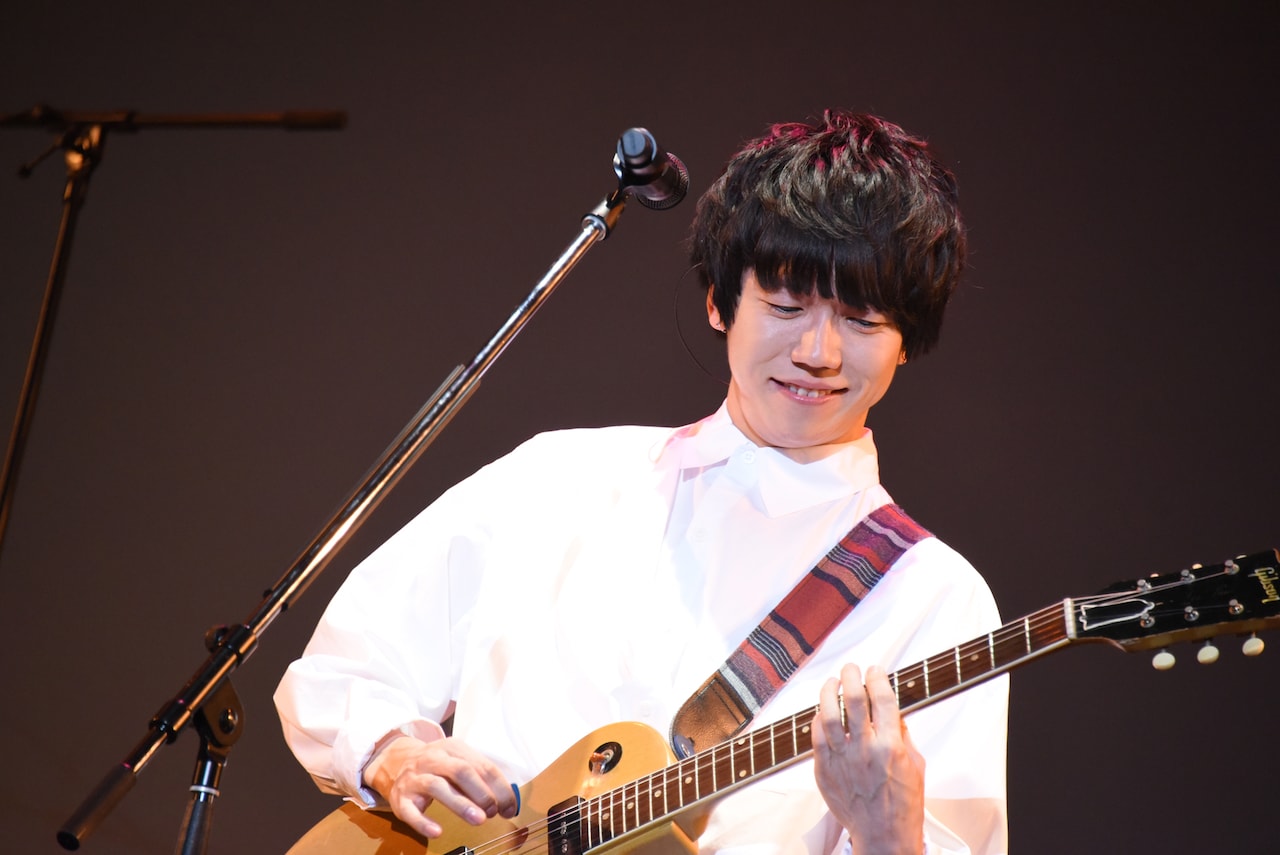 片岡健太（Vo, G / sumika） [画像ギャラリー 6/32] - 音楽ナタリー