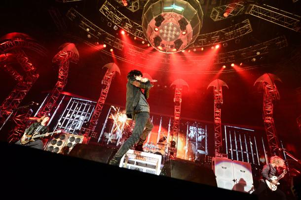 ONE OK ROCK最大規模アリーナツアー、名古屋で堂々完結 - 音楽ナタリー