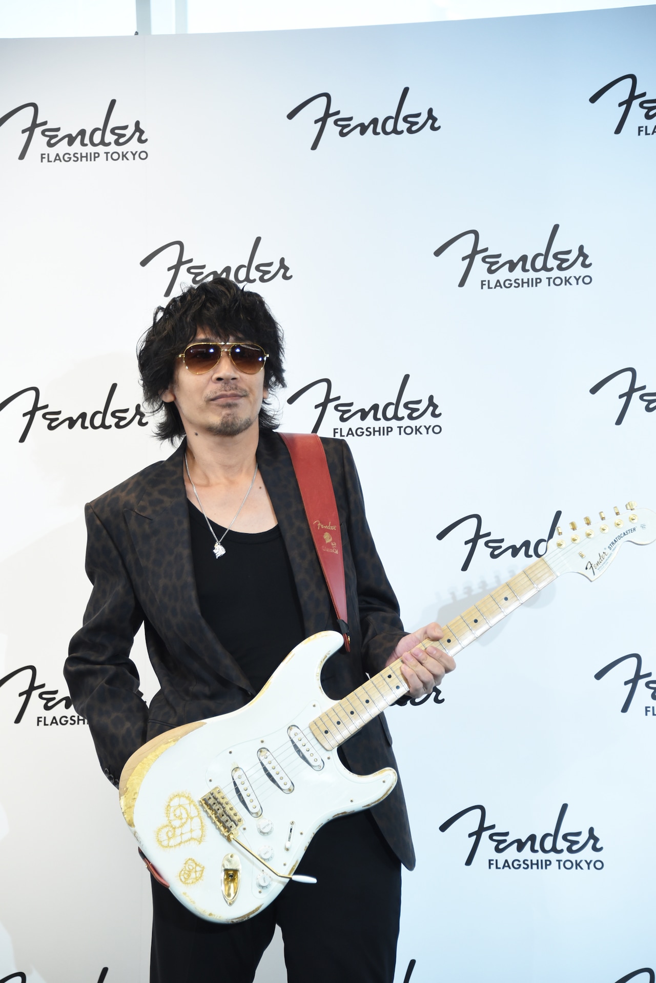 L'Arc-en-CielのKen（G）。 [画像ギャラリー 2/50] - 音楽ナタリー