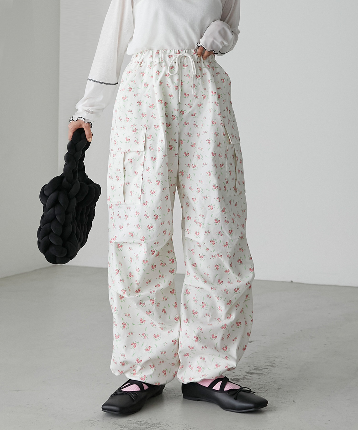 forksy.】小花柄ルーズカーゴパンツ forksy.│MONO-MART [モノマート