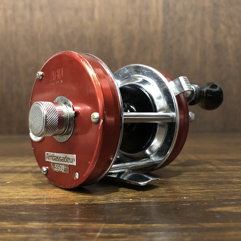 Abu Ambassadeur 5500 Cherry Red New High Speed Bait Casting Reel