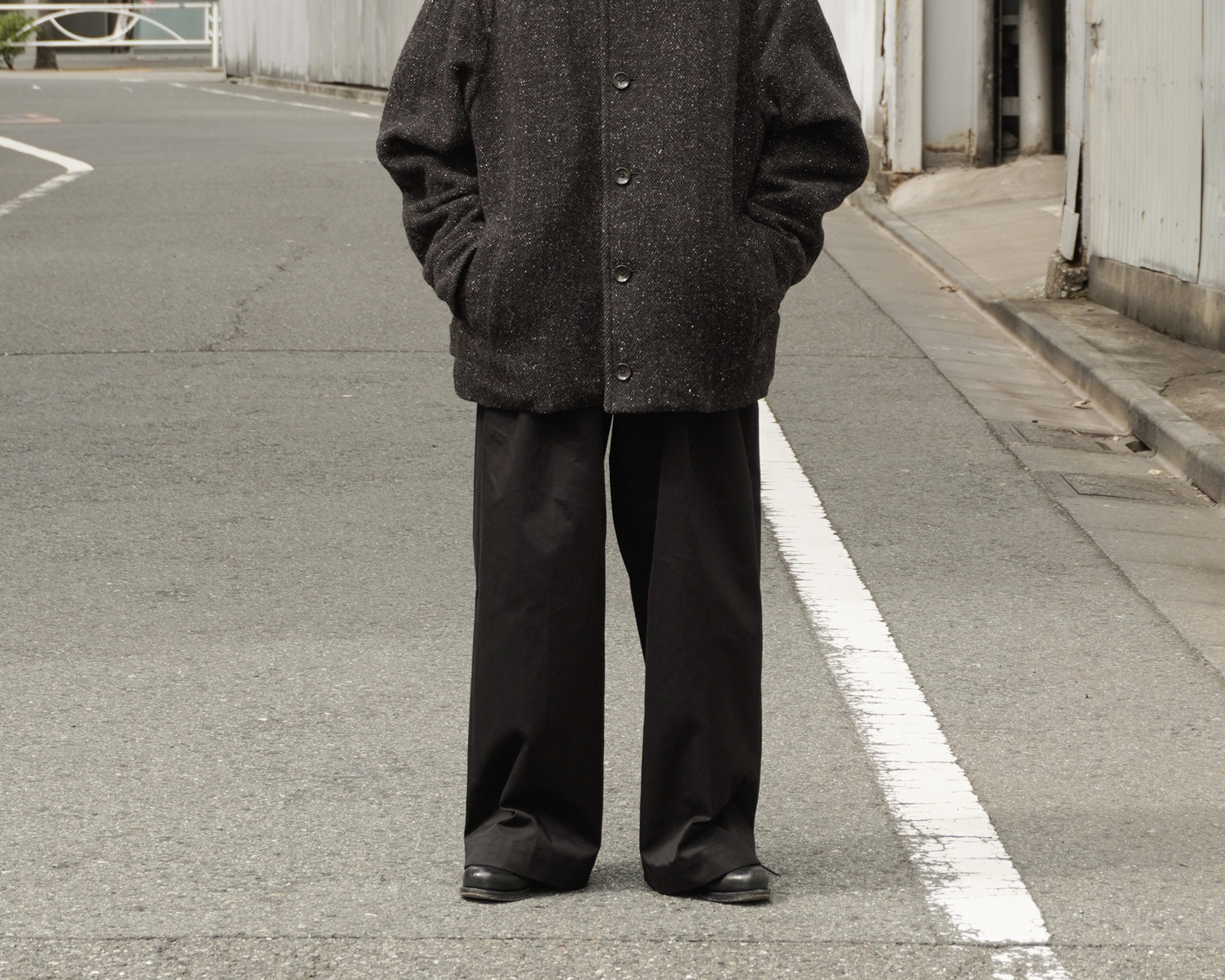 新型の王道チノパン | 1LDK (ワンエルディーケー) 公式サイト