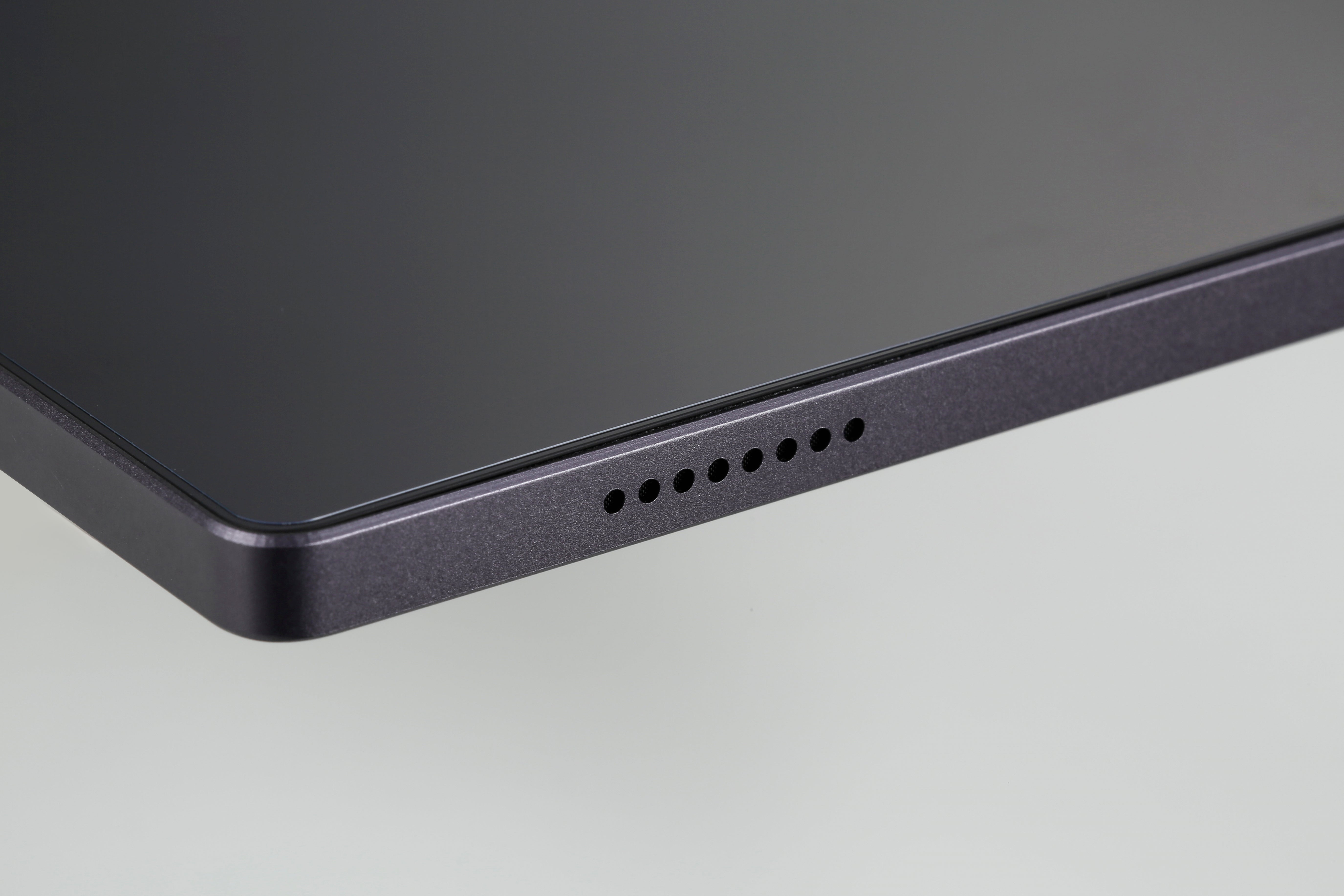 Belfida ONE（双方向タブレット型ワイヤレスモニター）