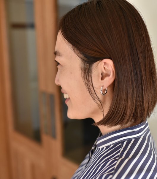 ツイストフープのSilver925ピアス・イヤリング – OURHOME