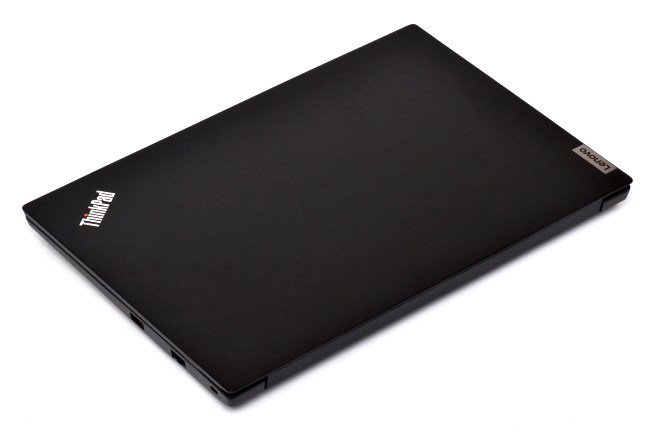 レノボ ThinkPad E14 Gen 3 (AMD) レビュー：実用性とコスト