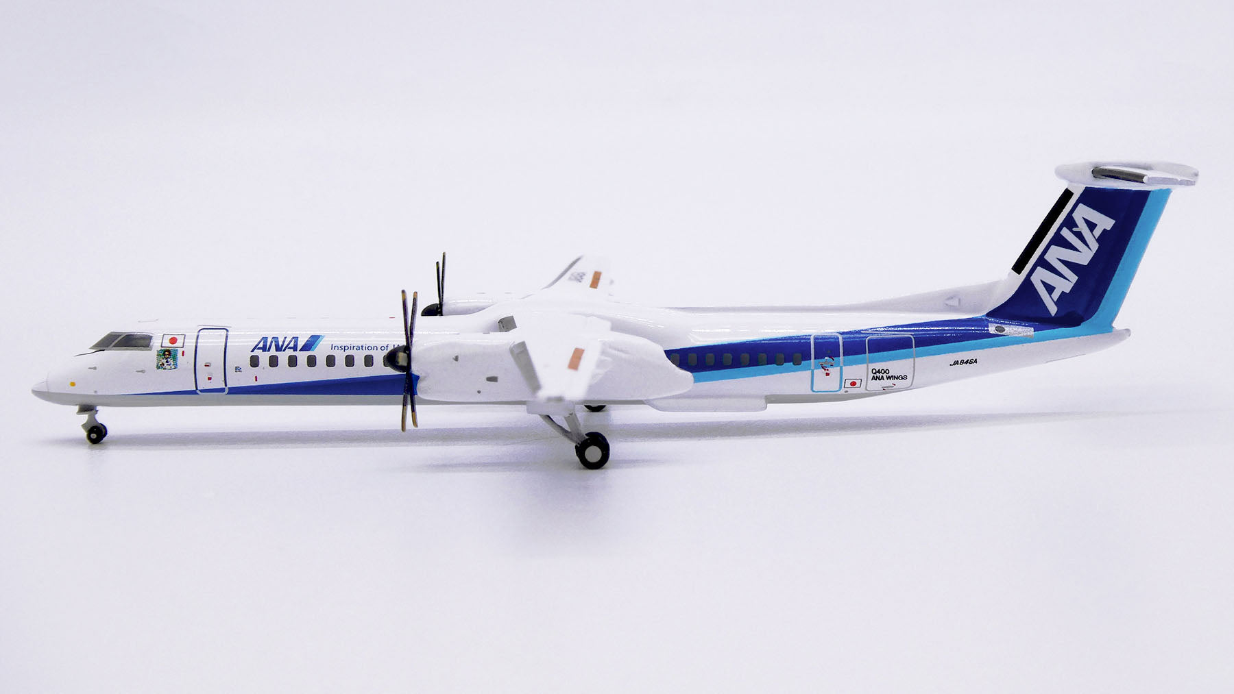 全日空商事 ANA DHC-8-400 inspiration 1/200 ANA DeHaviland DHC-8 Q