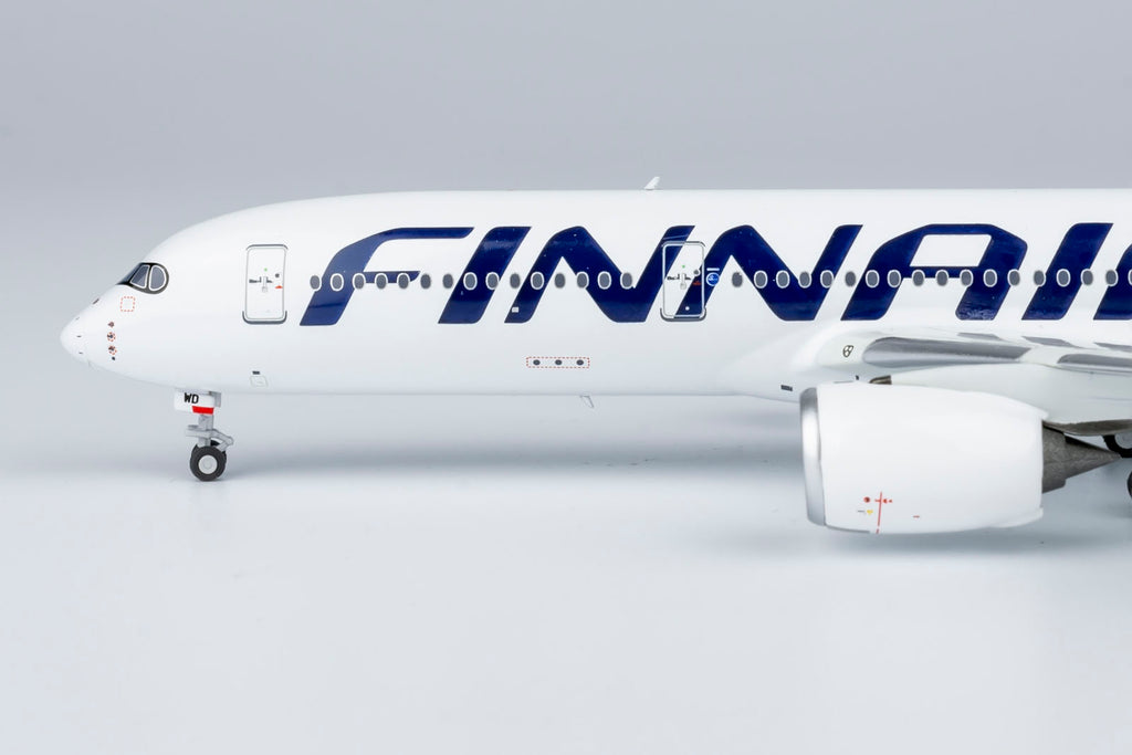 Finnair Airbus A350-900 OH-LWD Happy Holiday #2 NG Model 39048