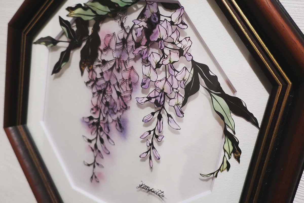 薫風」 初夏、新緑の間を吹いてくる優しい風に吹かれる藤の