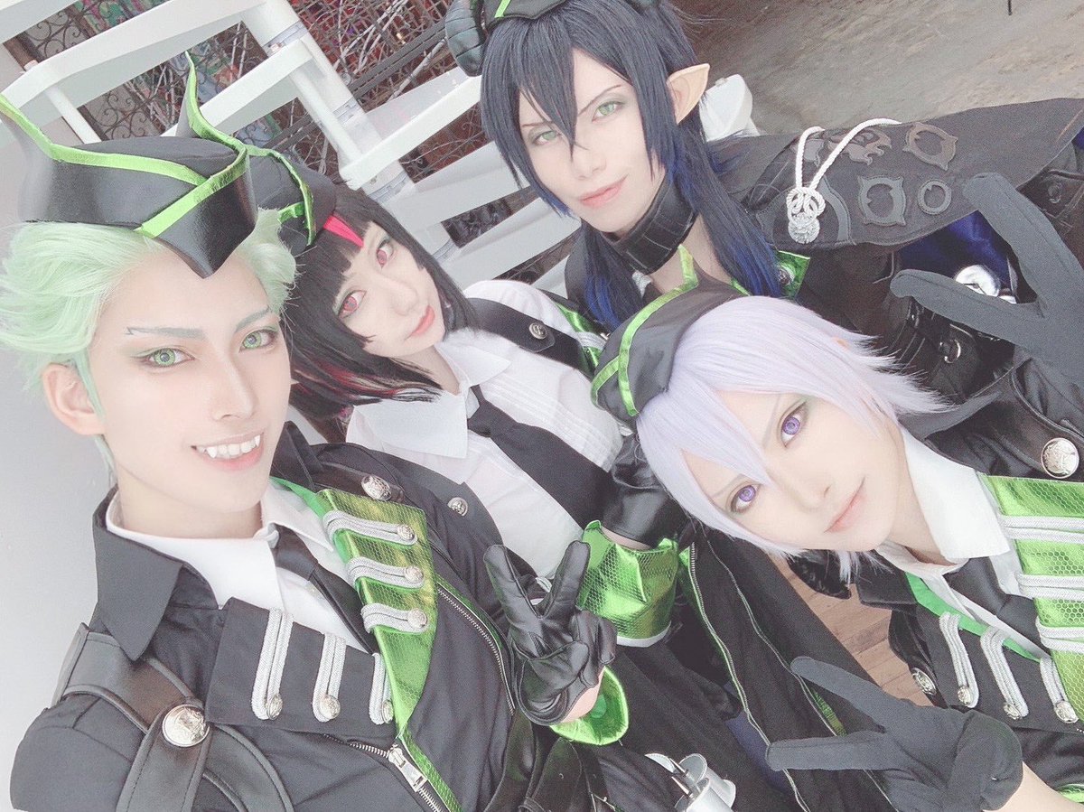 ツイステ / コスプレ 昨日は峰子相模りありおさむとディアソムニアして