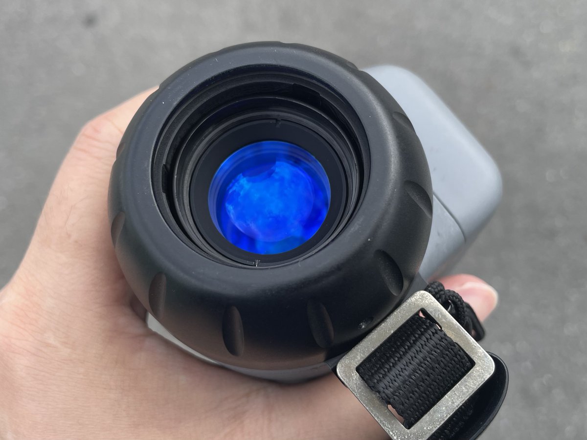 FUJINON製のPS-910という第1世代夜眼鏡を購入しました。この夜眼鏡