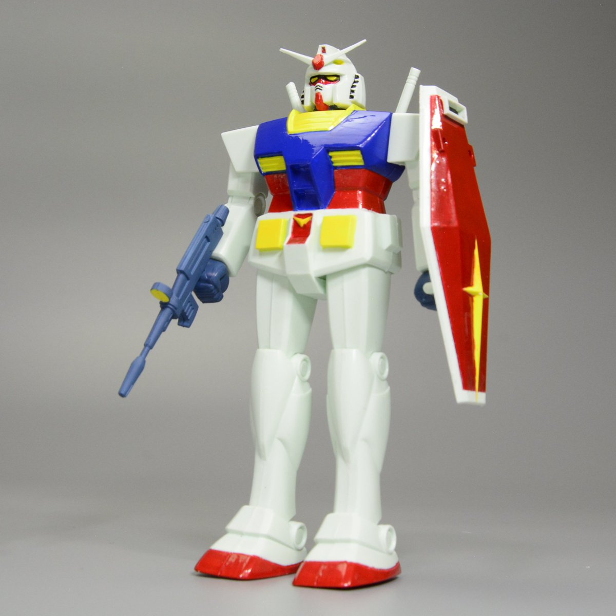 旧キット」の制作法を徹底解説。「週末で作るガンプラ凄技テクニック