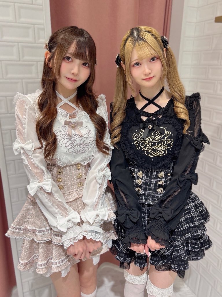 G8bttoNbAAACTaU.jpg?format=jpg