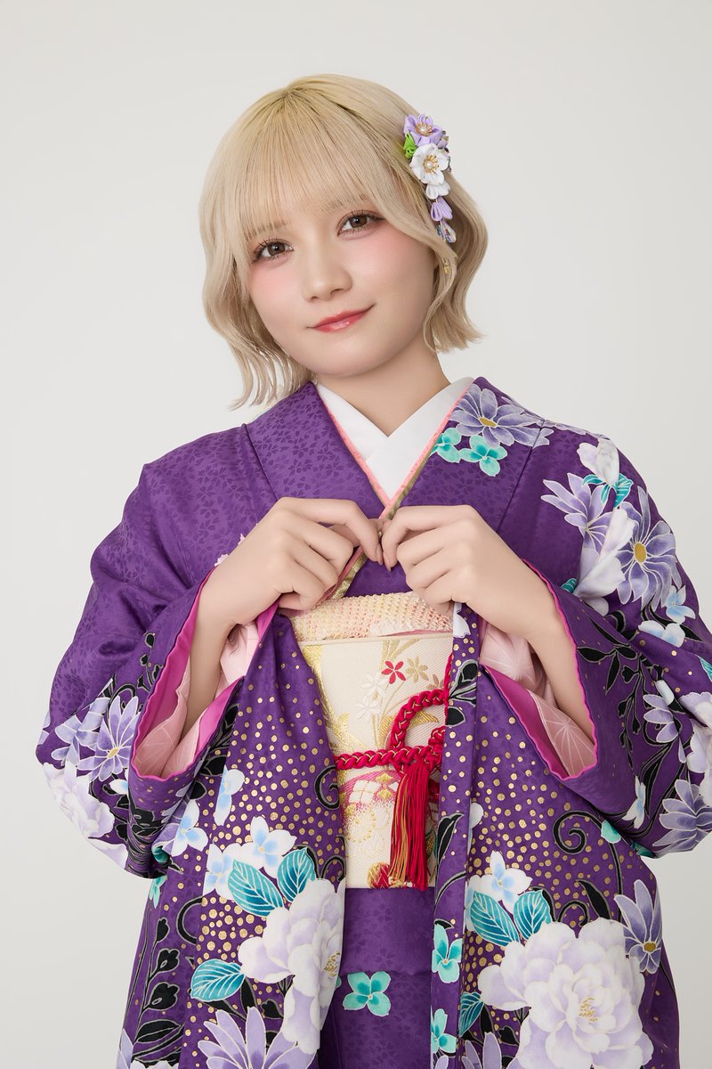 🌅🧧🎍 振袖 𝐂𝐀𝐍𝐃𝐘 𝐓𝐔𝐍𝐄 🎍🧧🌅 💜💜 宮野静 @shizuka_ct0530