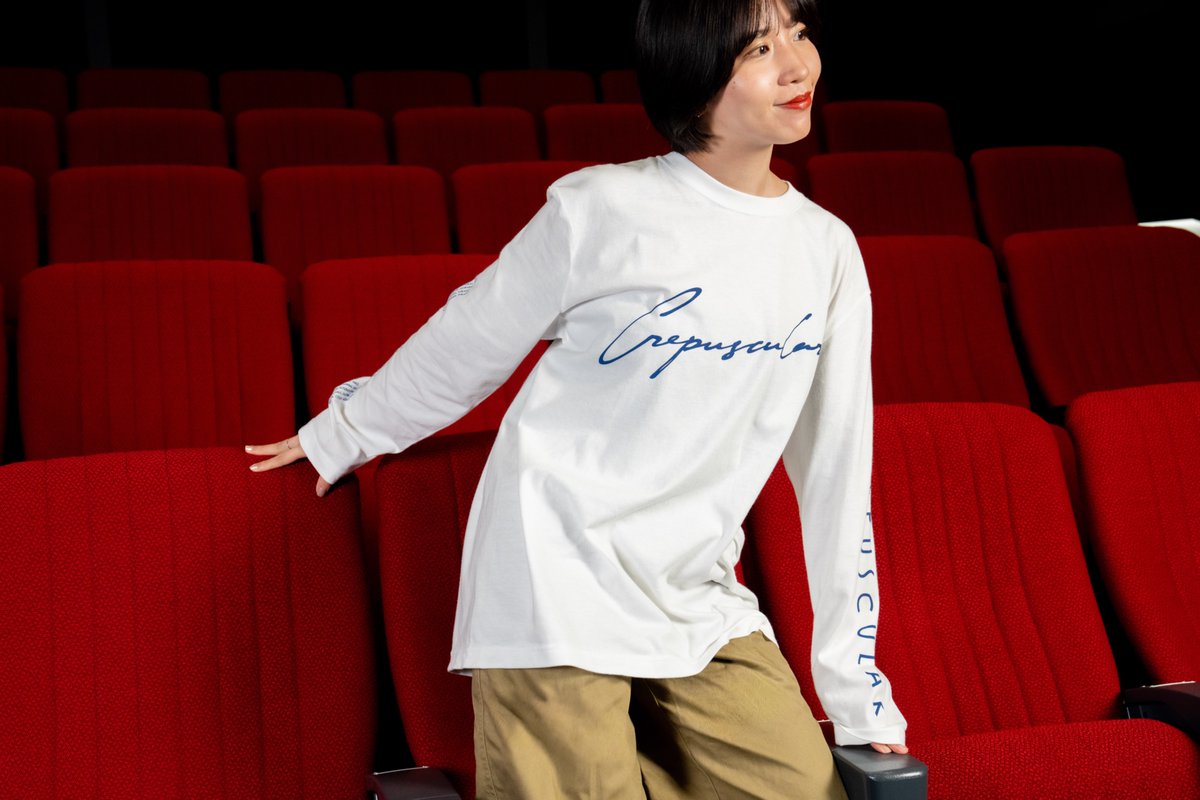 ✨👁️NEW GOODS👁️✨ ☂️CREPUSCULAR ロンT シロ (M/L/XL) モデル