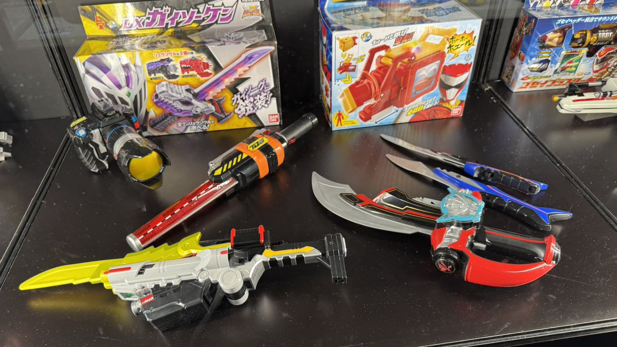 コンセプト強めになってる近代DX玩具がやはりこの身体に馴染むゥ