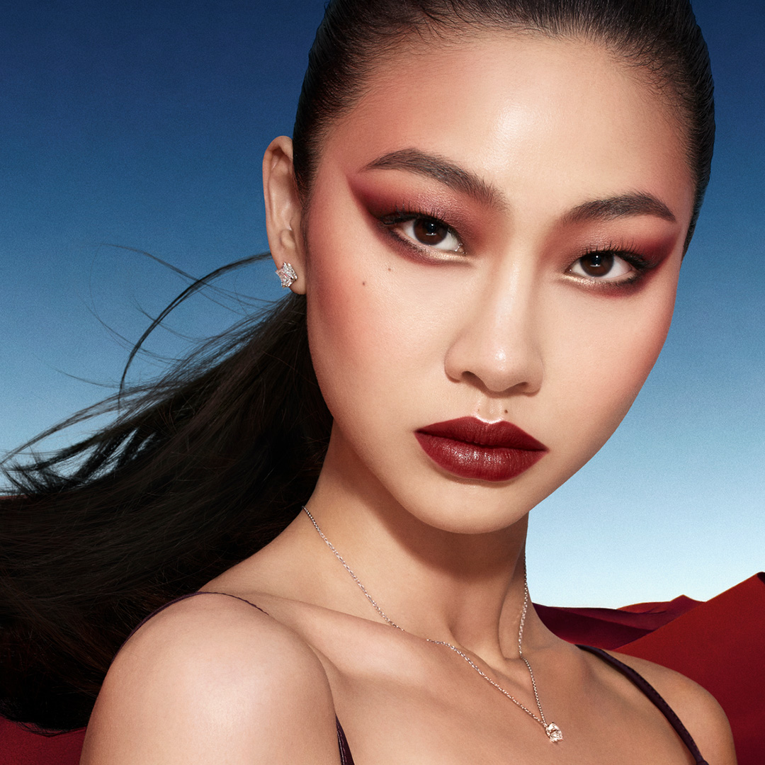 メゾンの伝統と洗練が融合したリップスティック｢LV ルージュ｣とアイ