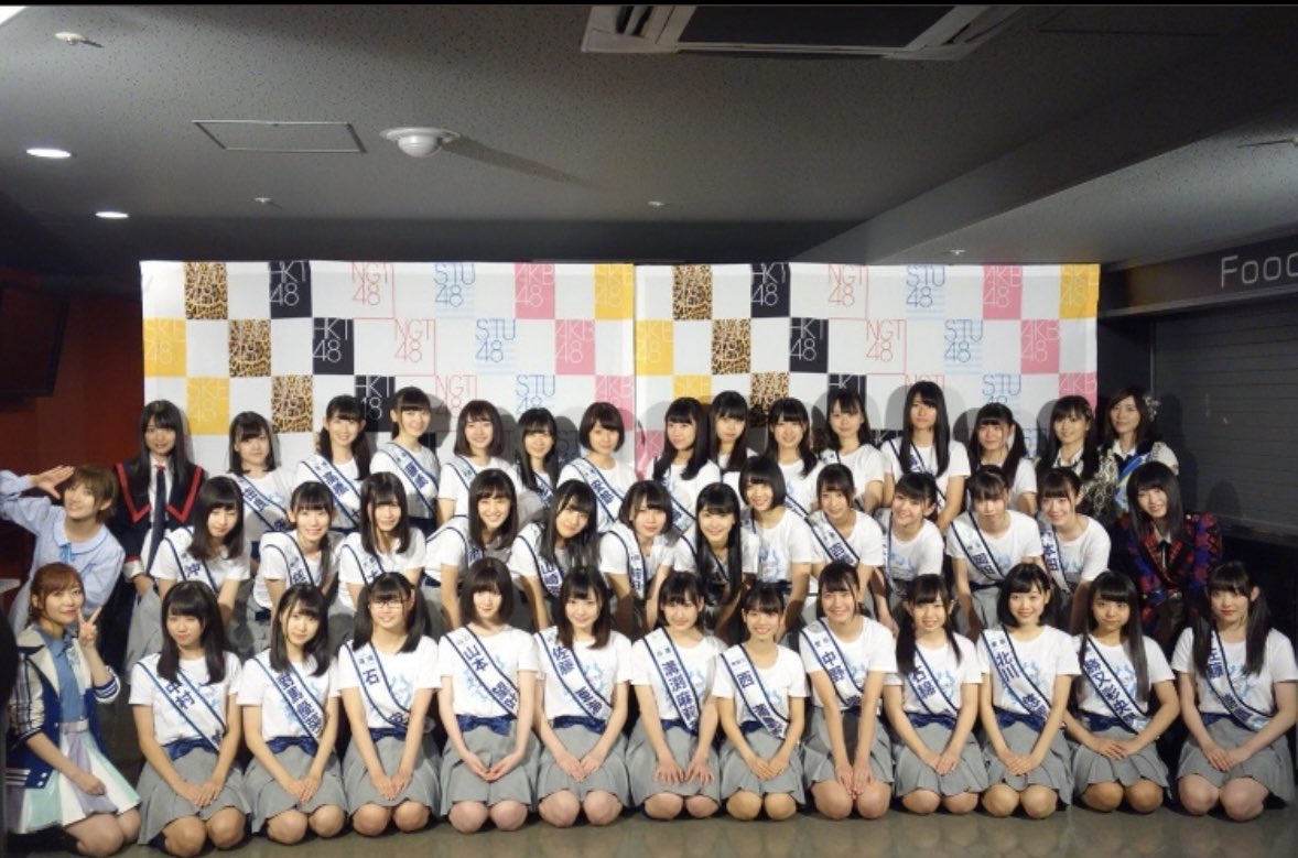 AKB48ドラフト3期生、8周年をファンと振り返る