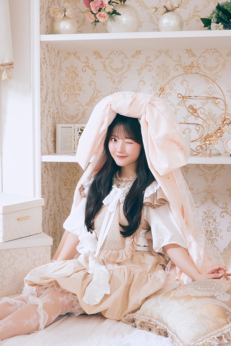 GqbOTHXWIAAa_Bm.jpg?format=jpg