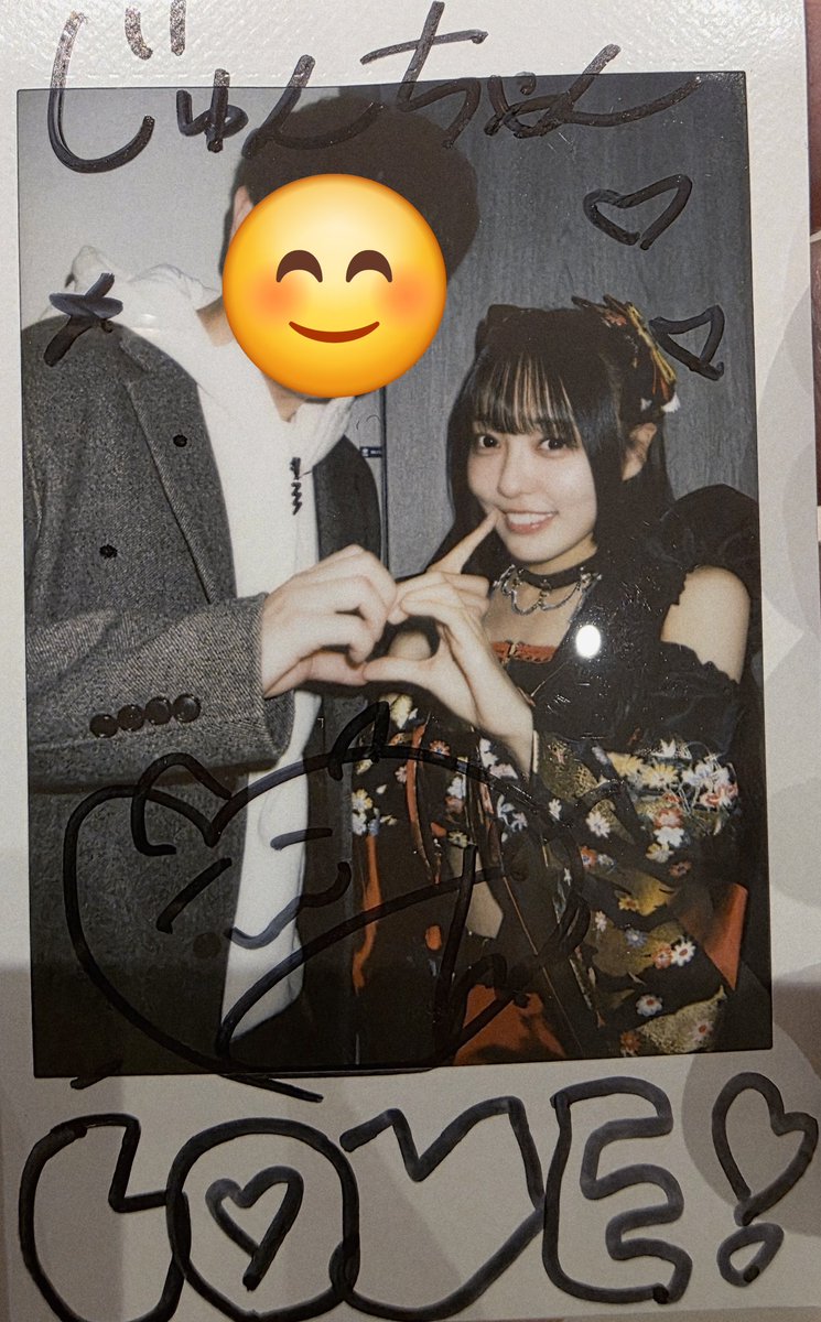 ライブは何回も観てたけど、特典会は今回が初めてでした！日本では