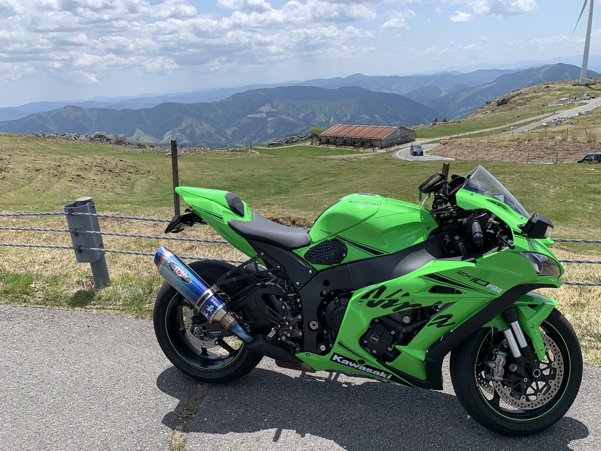 バイク歴を晒せ ライブDio ZX(規制前) ↓ DトラッカーX ↓ Z1000(10年