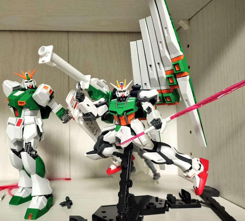 ガンプラ ストライク店員「セブンイレブンは伊達じゃない！」 ν店長