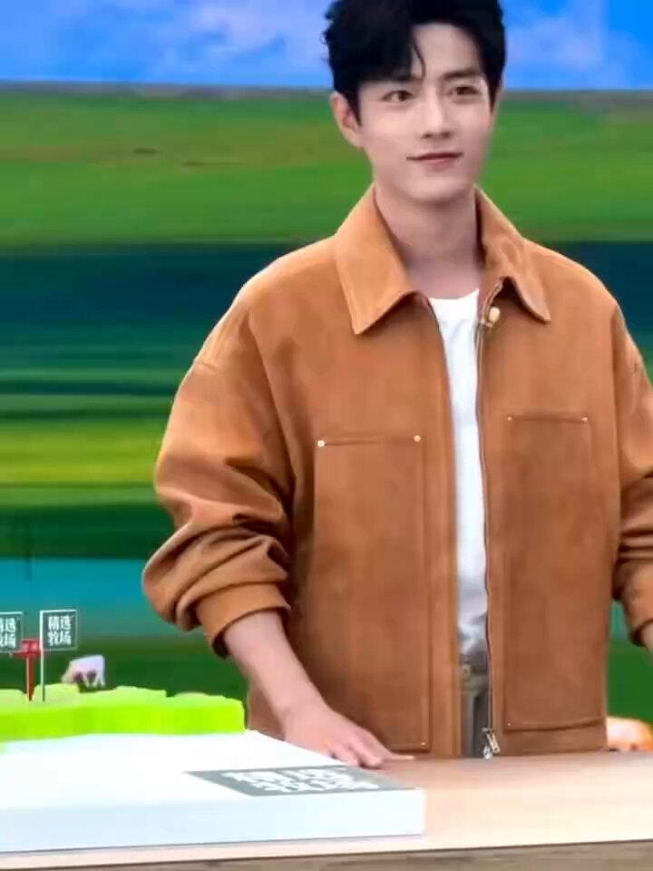 2025/11/09 肖戦工作室微博更新 画像9枚、ライブフォト4枚公開 （1/4