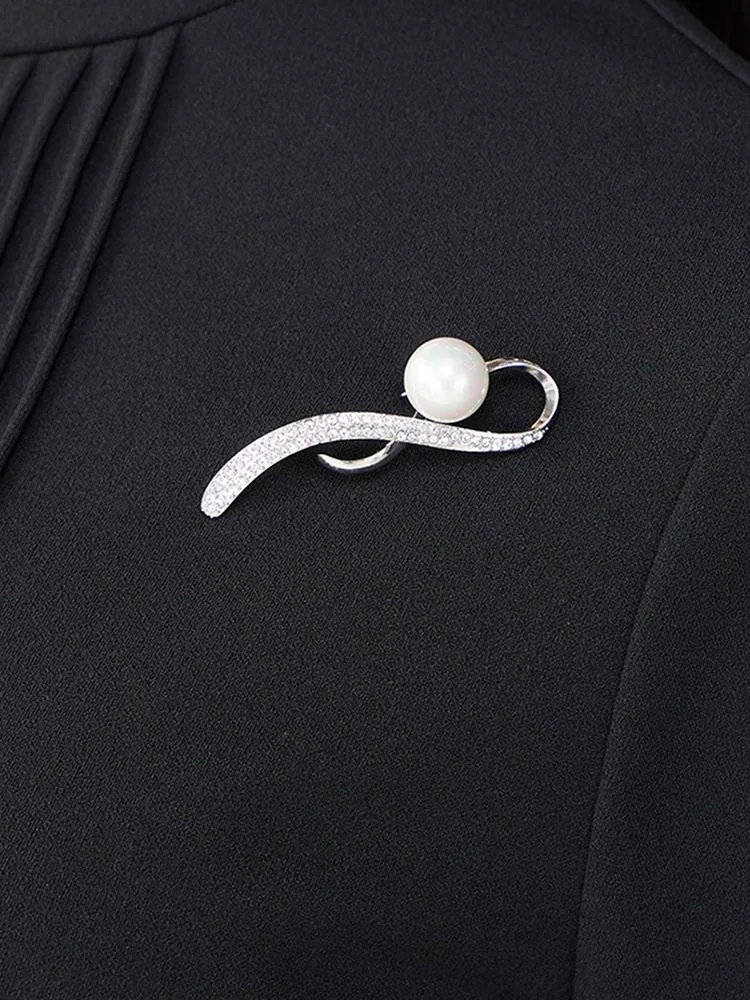 ネイビー ブローチ付き ピンタックワンピース ブラック/ネイビー