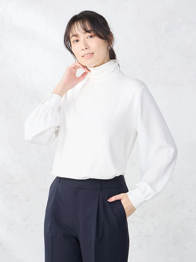 L．グリーン ソフトタッチ 裏起毛タートルネック プルオーバー