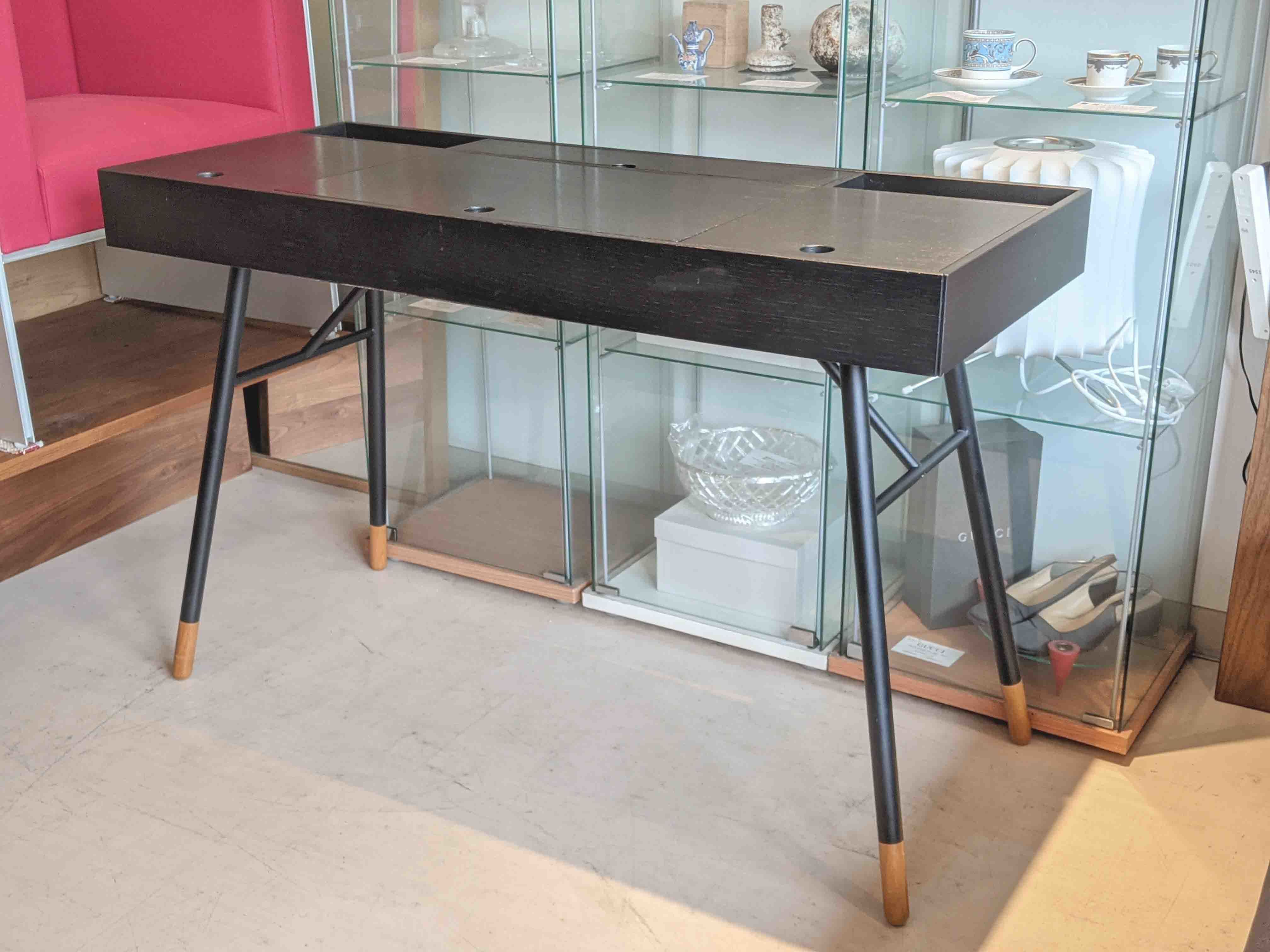 BoConcept 北欧モダン クパチーノミニマムデスク ボーコンセプト Bo