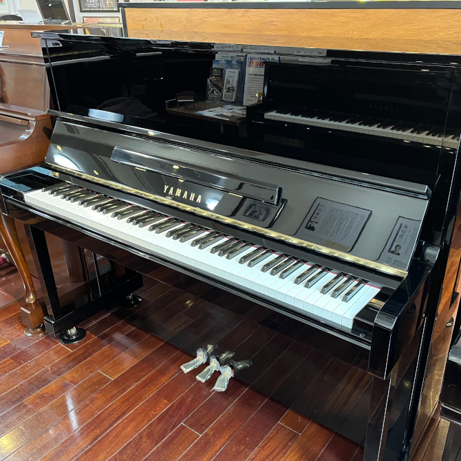 中古》U10BL ヤマハアップライトピアノ | ご成約済み商品 | 大阪・本町