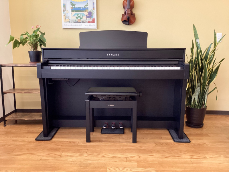ヤマハ CLP-645B ブラックウッド調 中古 2020年製 YAMAHA Clavinova
