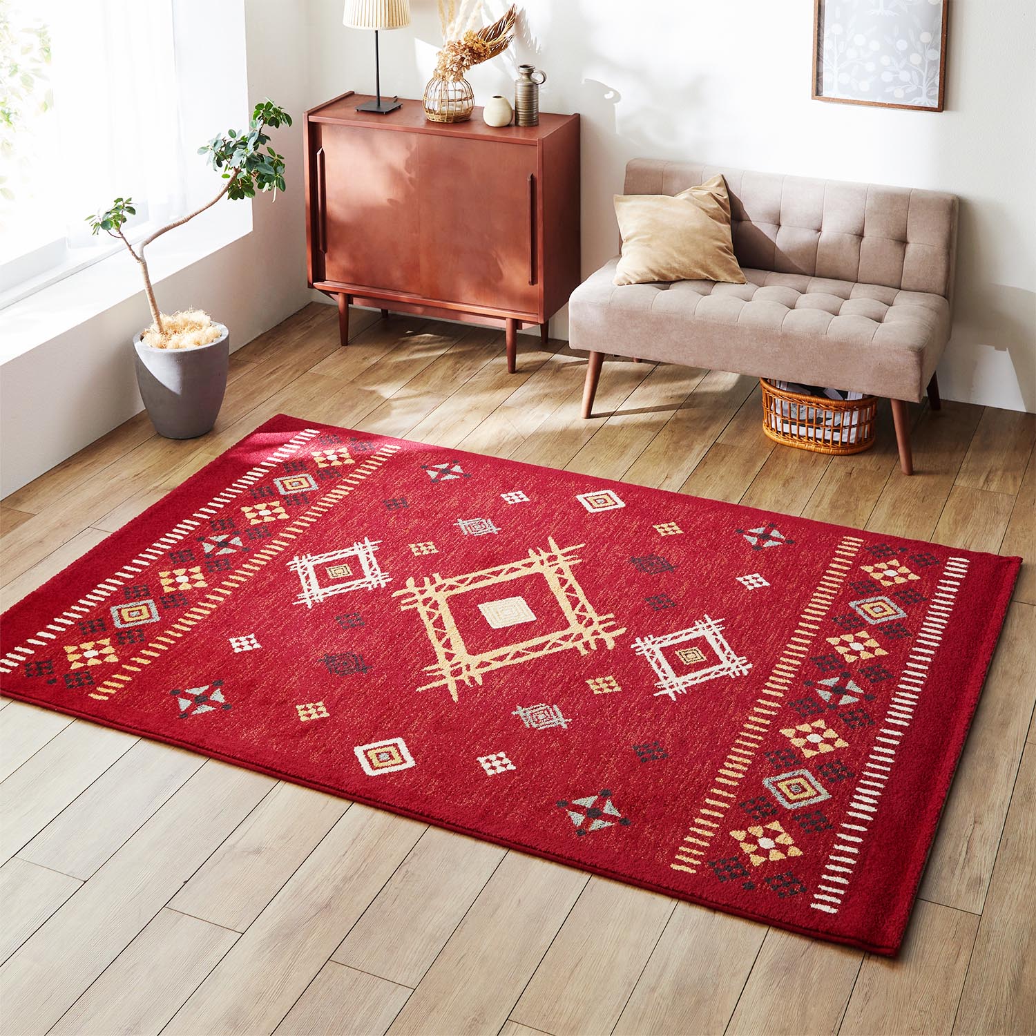 キリム調デザインのベルギー製ウィルトン織りラグ｜通販のベルメゾンネット