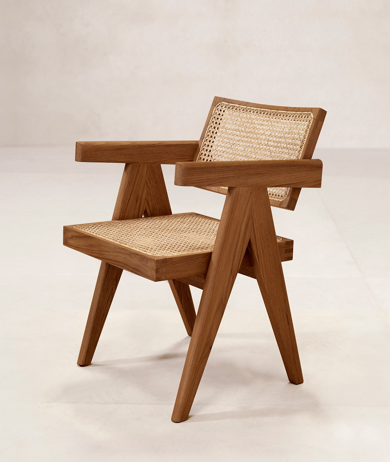 PRODUCTS｜ピエール・ジャンヌレ｜家具｜51% 五割一分