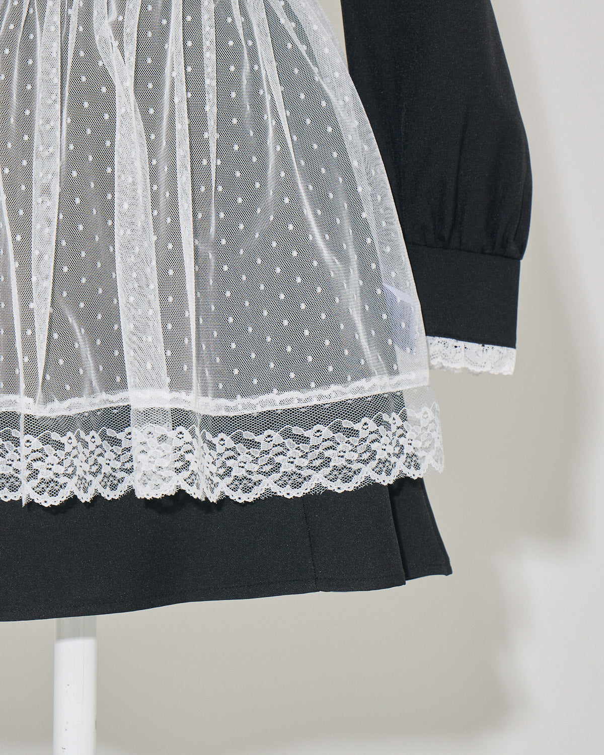 チュールエプロン付きドーリーワンピース – pium