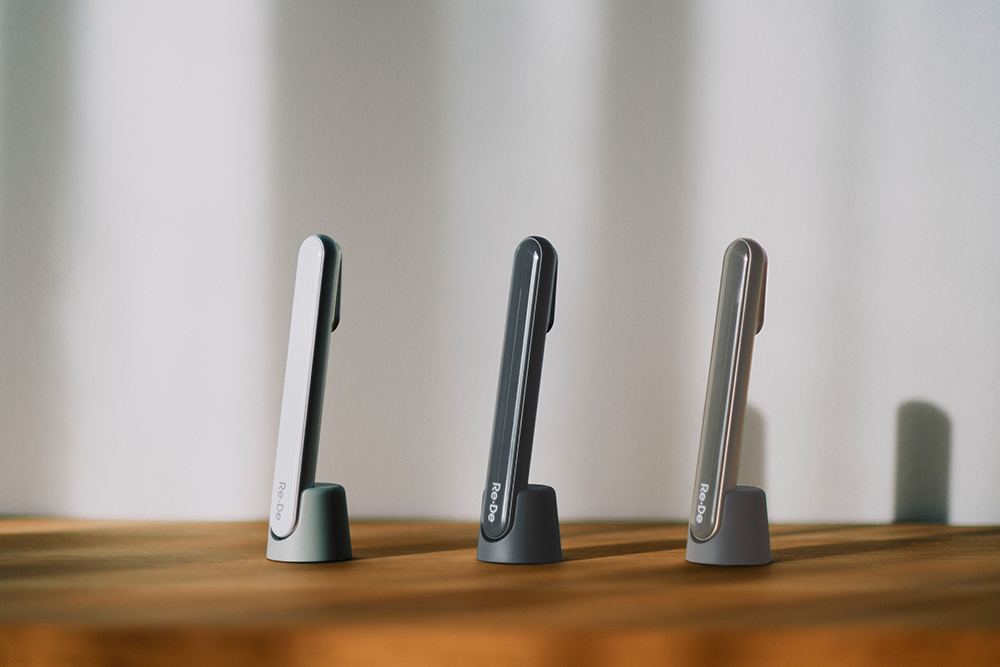 塗るケアから、纏うケアへ。「Re・De Suhada スティック美顔器」誕生