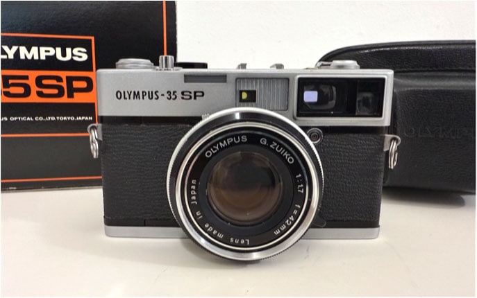 Beyond the Canonet: Why the Olympus 35 SP Stands Apart