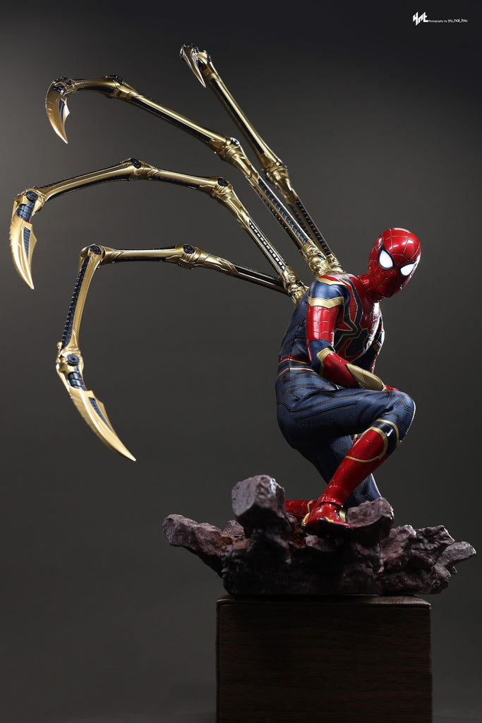 Hot Toys MMS762AE Marvel Avengers Endgame Iron Spider (Artisan